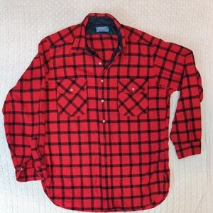 VTG Pendleton Virgin Wool L Red Black *FLAWS**